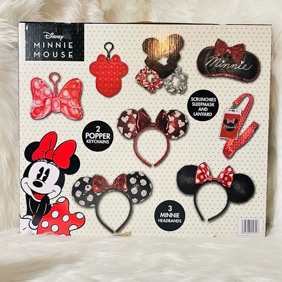 Minnie Accessory Set - Picture 11 of 12